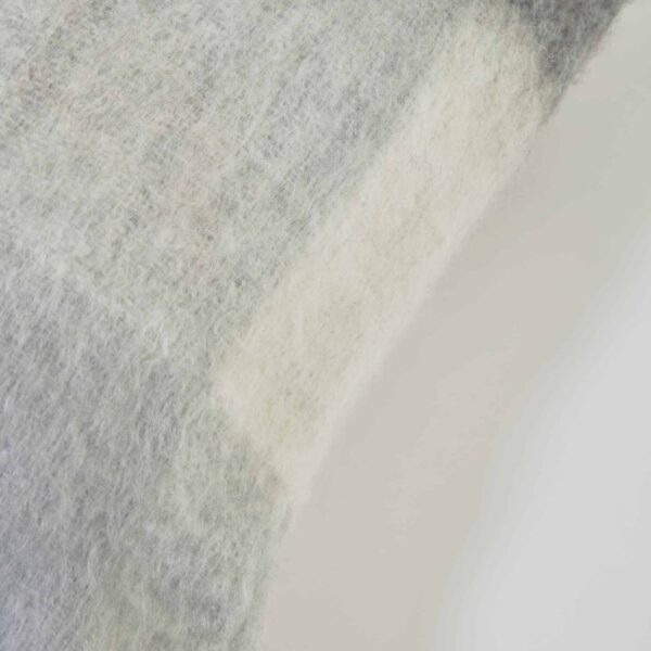 Catarina valge ja hall ruuduline padjakate 45 x 45 cm